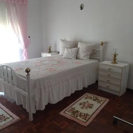 Couto Sa Semesterbostad Entroncamento